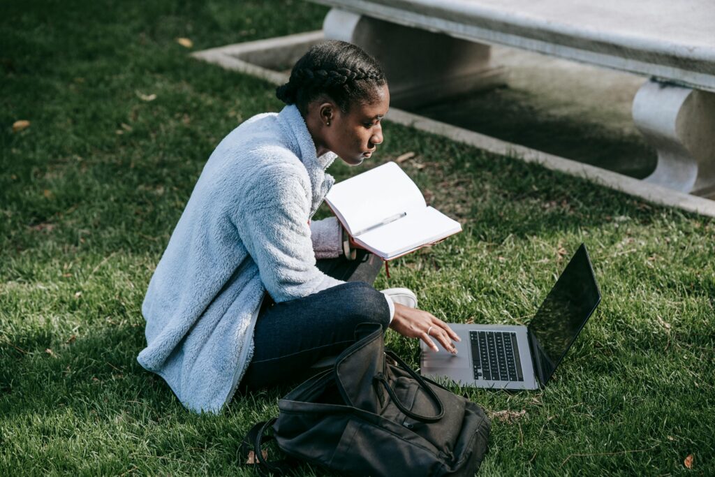 7 Research-Backed Tips for a Successful Career Change After 30 (or 40 or 50) 3 Career change with online education